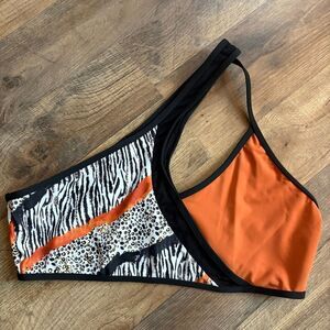 IconSwim Orange Black Animal Print Asymmetrical Bikini Top Women's L